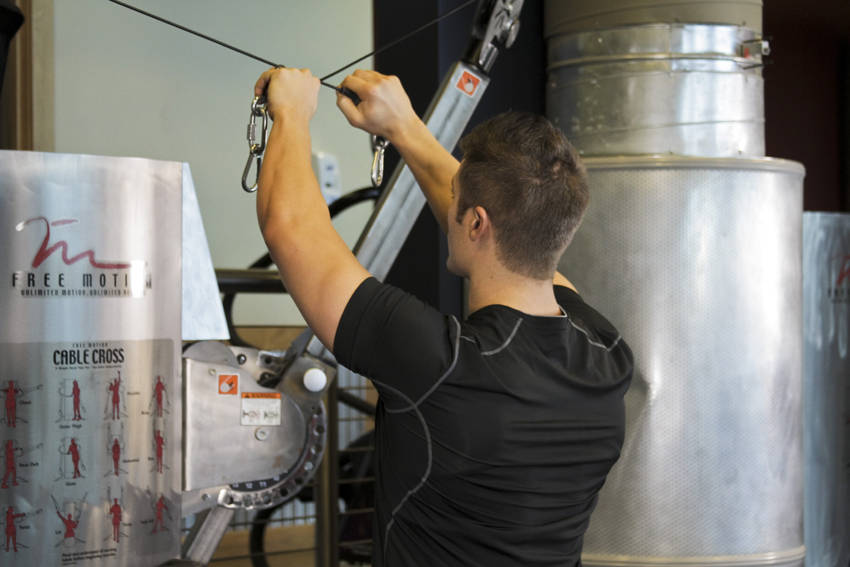 Rear-delt fly, machine or cable