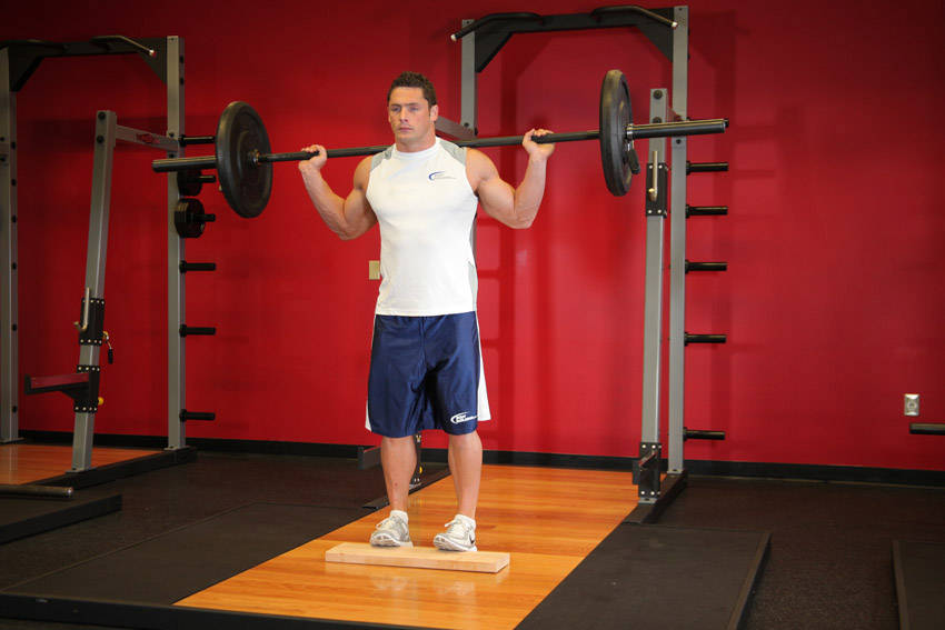 Standing calf raise — demonstration image 2