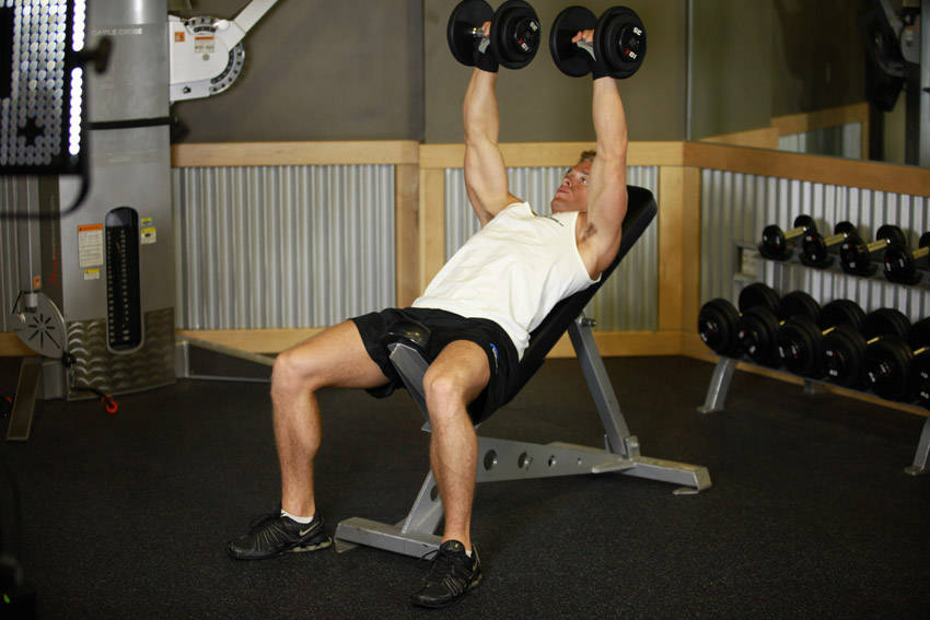 Incline Dumbbell Press — demonstration image 2