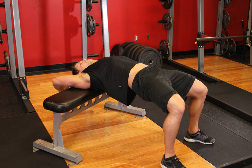 Straight-Arm Dumbbell Pullover — demonstration image 2