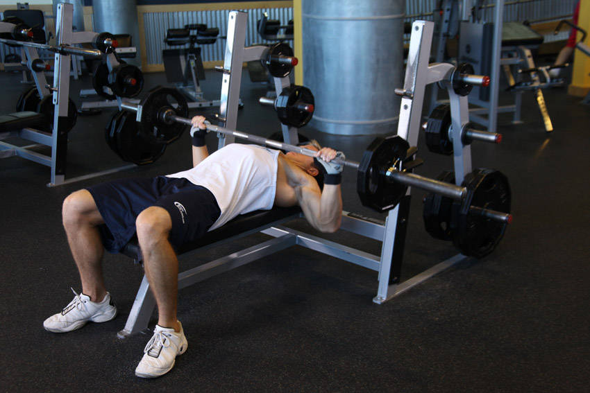 Wide-Grip Barbell Bench Press — demonstration image 2